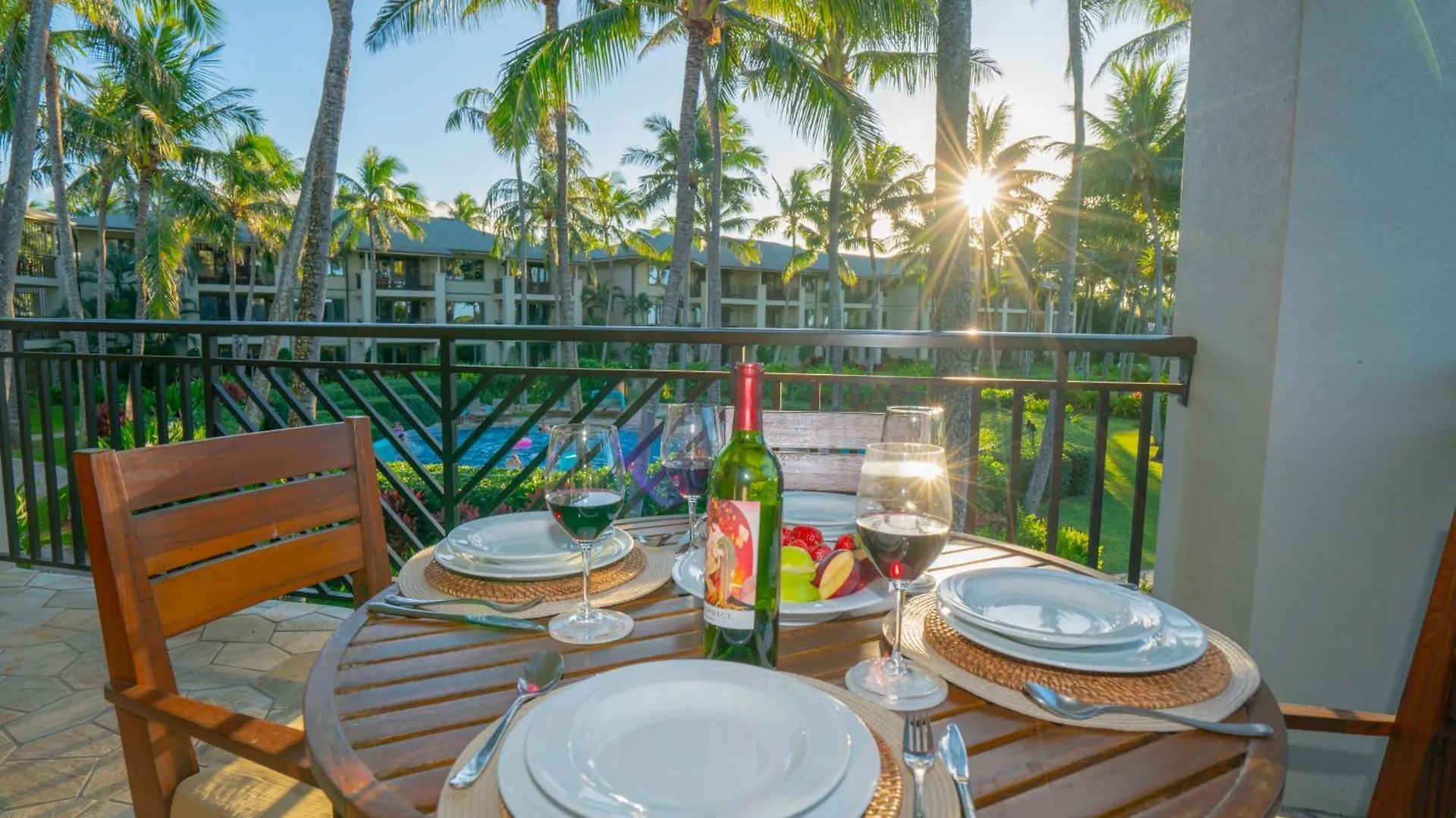 Stunning Luxurious Ocean Villa With Ocean Views From All Bedrooms. Kahuku