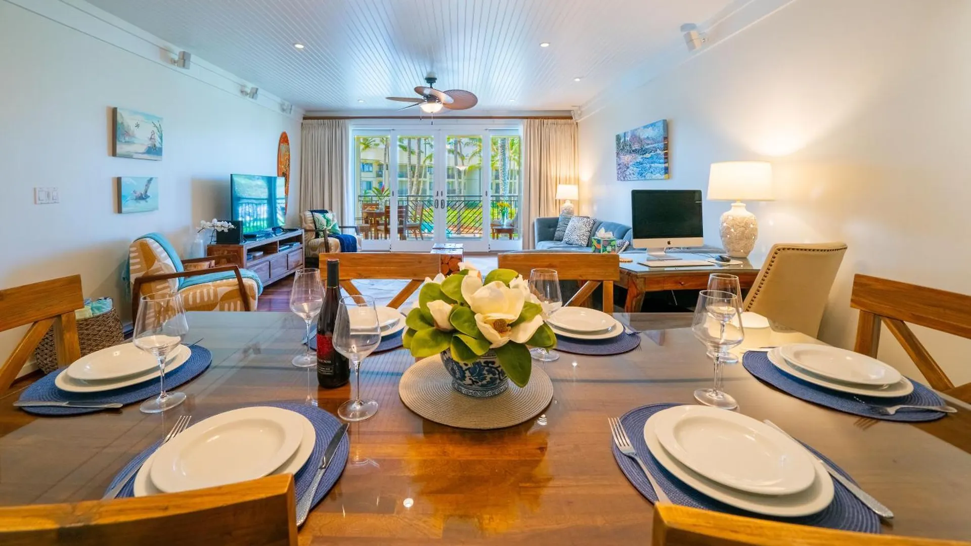 Stunning Luxurious Ocean Villa With Ocean Views From All Bedrooms. Kahuku