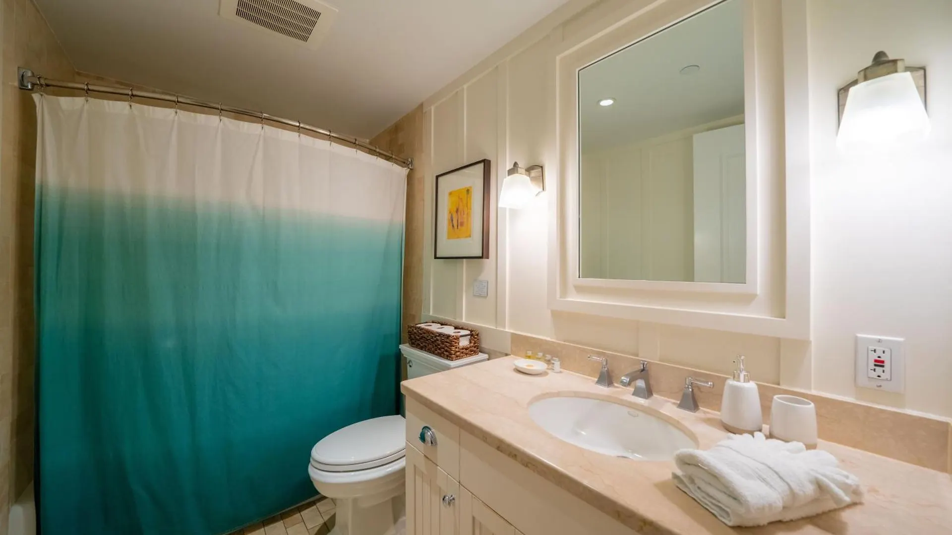 Stunning Luxurious Ocean Villa With Ocean Views From All Bedrooms. Kahuku