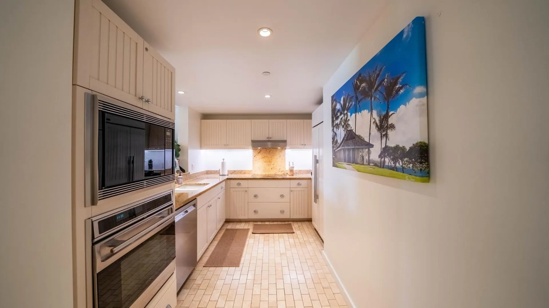 Stunning Luxurious Ocean Villa With Ocean Views From All Bedrooms. Kahuku
