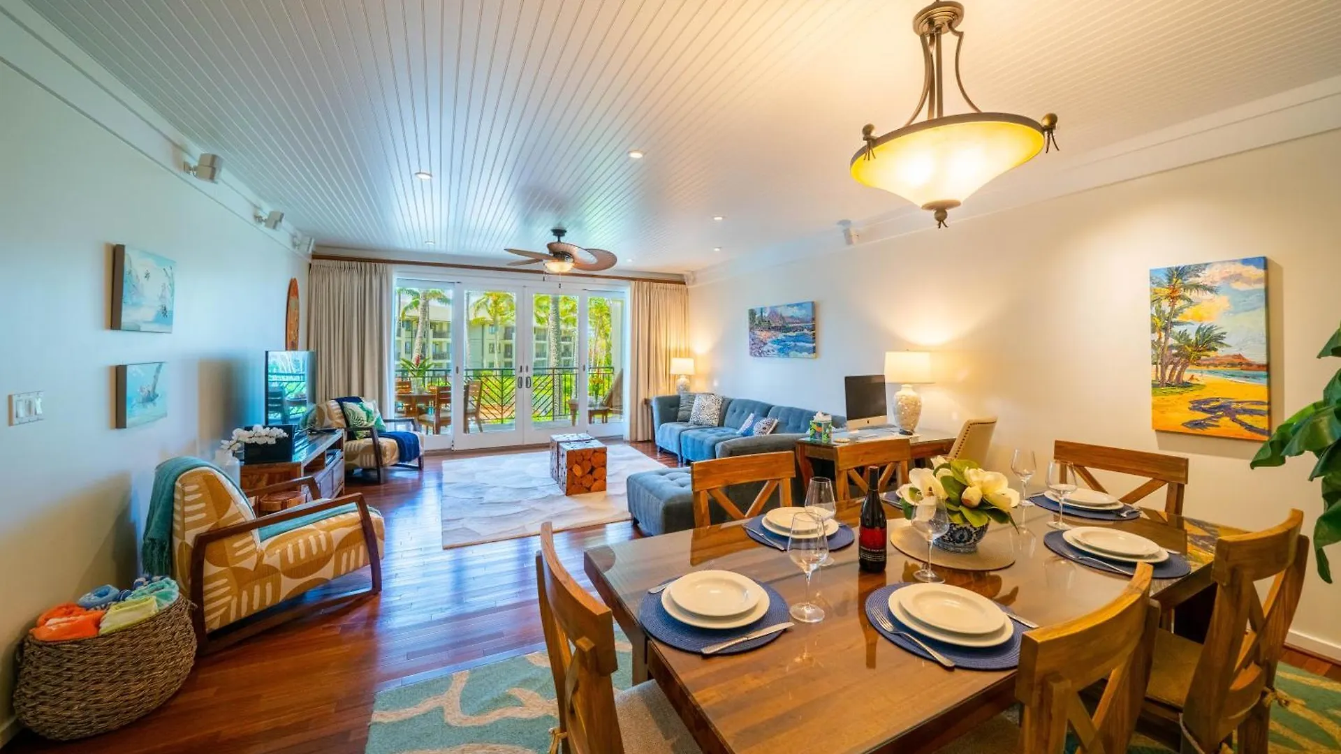 Stunning Luxurious Ocean Villa With Ocean Views From All Bedrooms. Kahuku